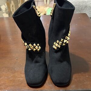 Elegant Black Ankle Boots with Gold Accents